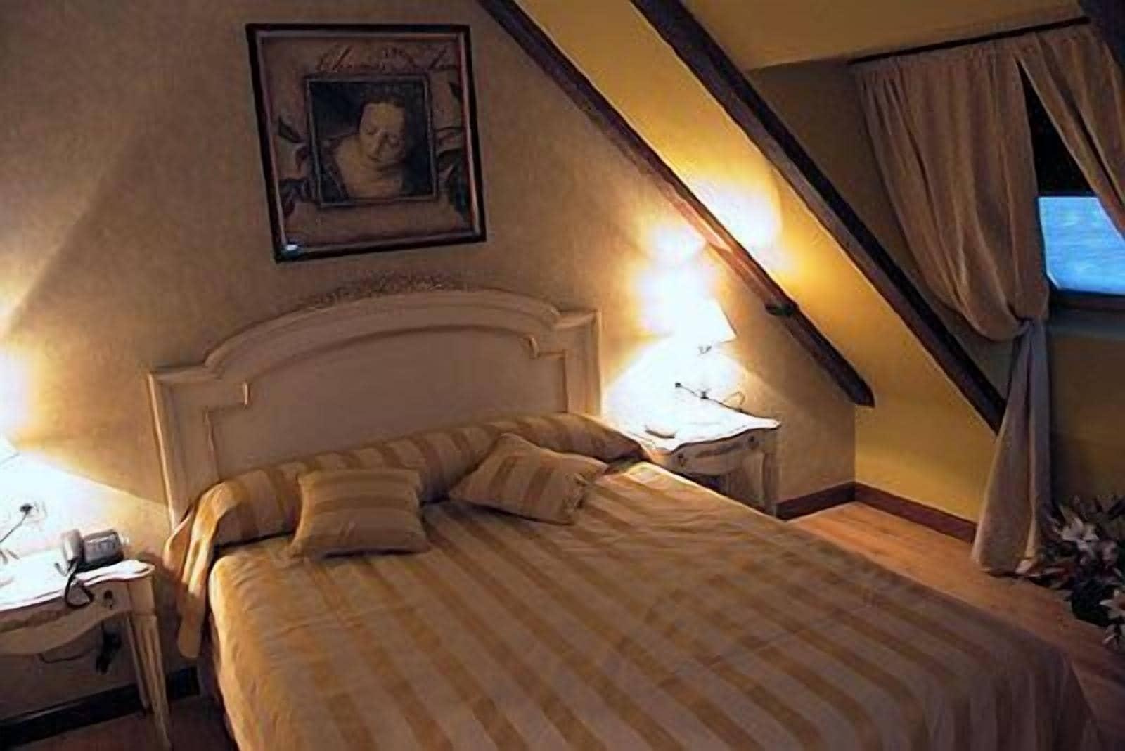 Santiago Hotel 3*