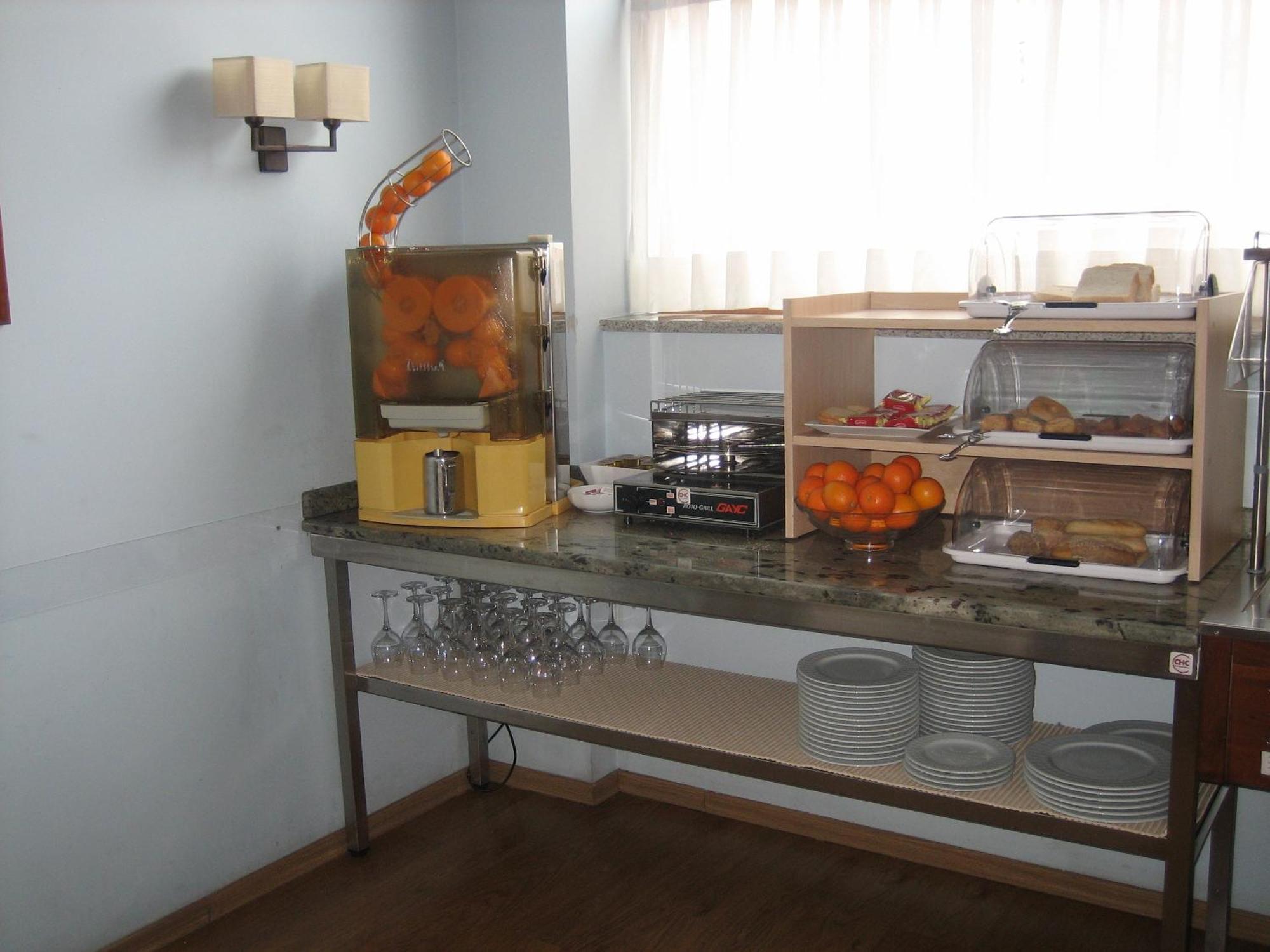 Santiago Hotel 3*