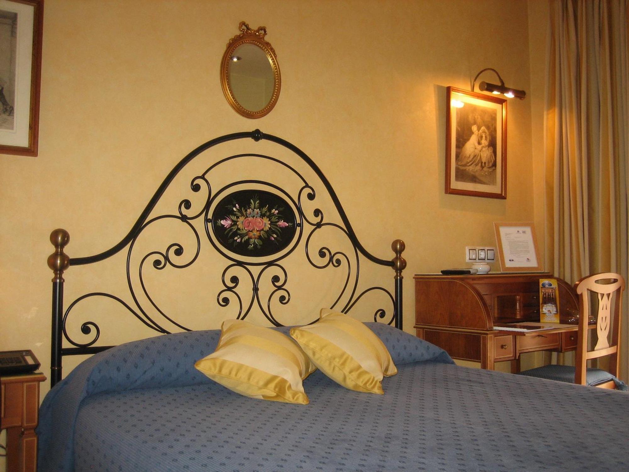 Santiago 3* Benavente
