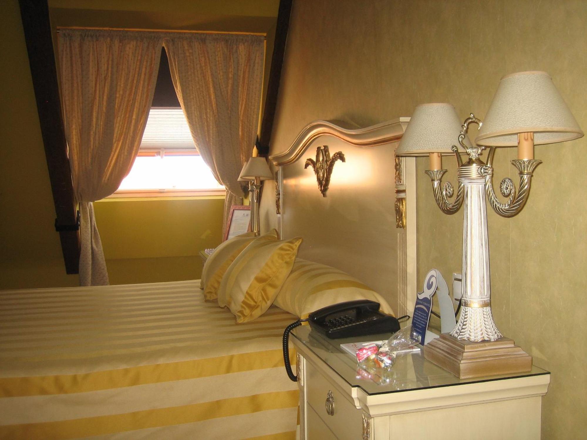 Santiago 3*